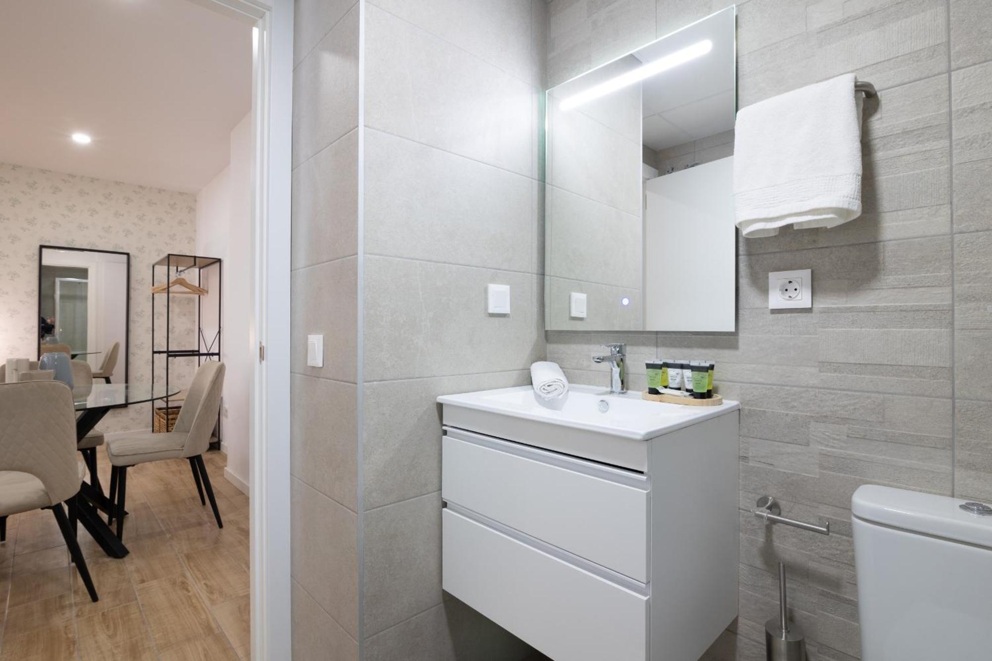 Dormforyou Arena Standard Βαλένθια Εξωτερικό φωτογραφία